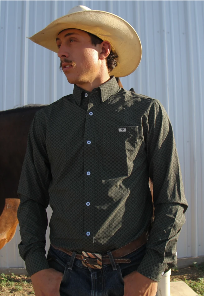 Man wearing shirt from Saddle Society Signature Box